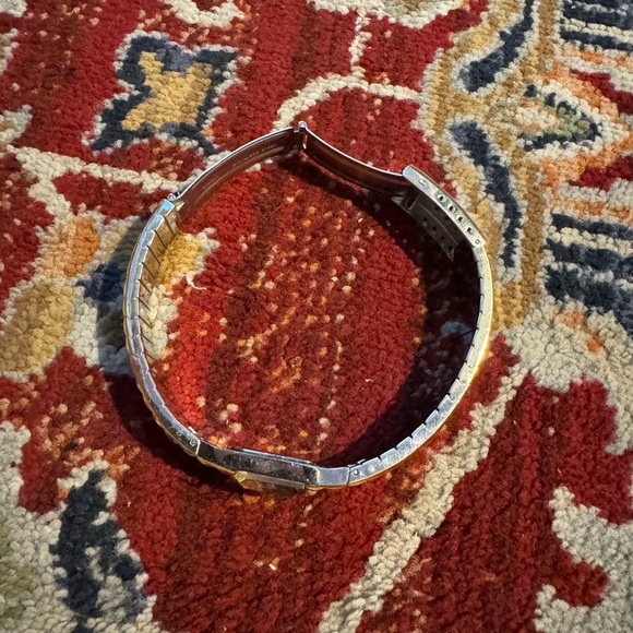 Anne Klein Vintage Watch Gold Accent All Around Perimeter Of Bracelet - Picture 5 of 9